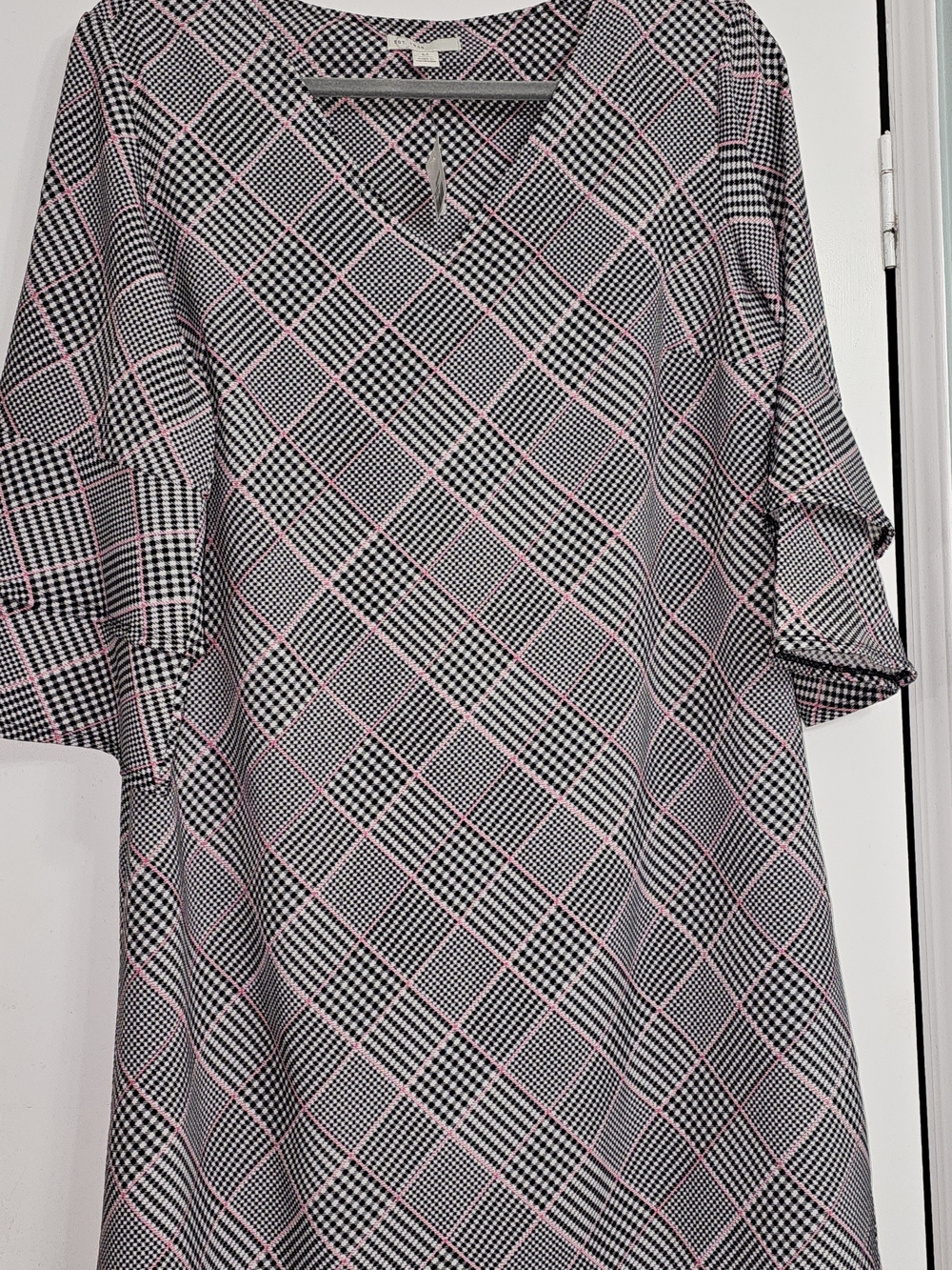 Women's Pink and Black Plaid Shift Dress
